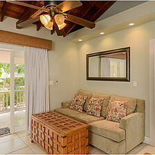 Coconut Mallory Marina & Resort — Living Area