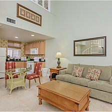 Coconut Mallory Marina & Resort — Living Area