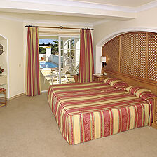 Four Seasons Fairways — - Inside a Unit