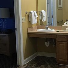 Harbour Lights Resort &mdash; Bathroom