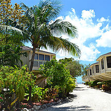 The Reef at Marathon Resort Club — Exterior