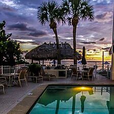 Gulf Pointe Resort — Pool