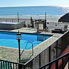 Coral Shores Resort — Pool