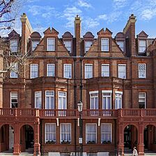 The Sloane Gardens Club