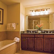 WorldMark Orlando – Reunion — Bathroom