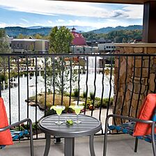 Margaritaville Island Hotel Pigeon Forge — Balcony