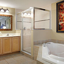 Club Wyndham Palm-Aire — Bathroom
