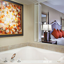Club Wyndham Palm-Aire &mdash; Whirlpool Bathtub