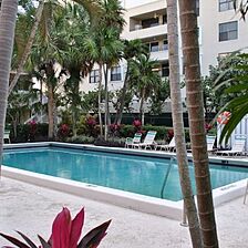 La Costa Beach Club Resort — Pool