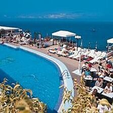 Cala Blanca — - Pool