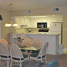 Country Club Villas — Dining Area