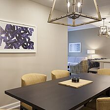 King 583 &mdash; Dining Area