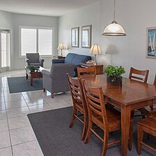 Royal Floridian South — Dining Area