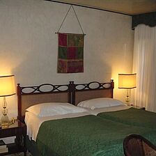Palazzo del Giglio-Residenza Alberghiera — - Unit Bedroom