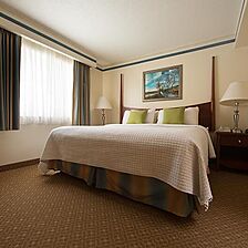 Villa Roma Resort Lodges — Bedroom