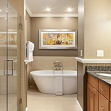 Bluegreen Vacations South Mountain Resort — Bathroom
