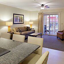 Bluegreen Vacations South Mountain Resort — Living Area
