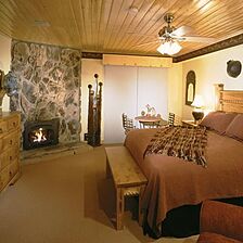 Eagle Wing Suites at Angel Fire Resort