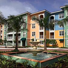 Mizner Place — Grounds