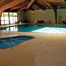 Fox Hills Resort — Pool