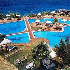 Candia Park Village — Outdoor Pool