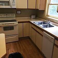 Telemark Pointe — Kitchen