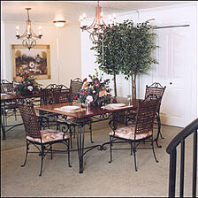 Wintergreen at Midway — - Unit Dining Area