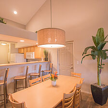Still Waters Vacation Resort — Dining Area