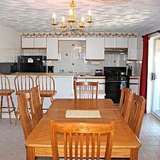 Neptune House &mdash; Dining Area
