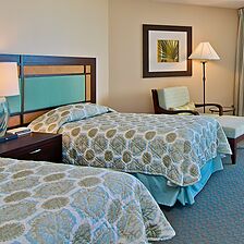 Veranda Beach Club — Sample guest bedroom (2 twins)