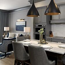 Liberty Place Charleston by Hilton Club — Dining Area