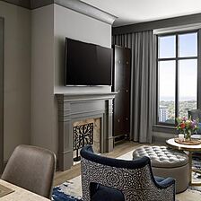 Liberty Place Charleston by Hilton Club — Living Area