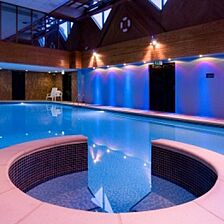 Macdonald Elmers Court Resort