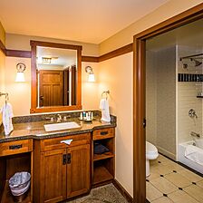 The Villas at Disney's Grand Californian Hotel & Spa — Sample Grand Villa Bathroom
