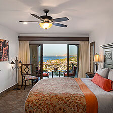 Hacienda Encantada Resort & Residences — El Encanto Ocean View Suite Unit