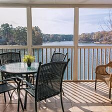 Club Wyndham Villas at Fairfield — Sample Balcony