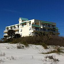 Coconut Palms Beach Resort — Exterior