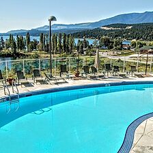 Heron Point at Invermere on the Lake — Pool