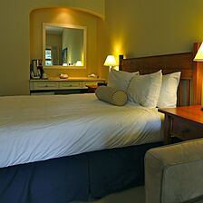 Pinnacle Lodge & Spa &mdash; Sample Bedroom