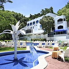 Villa Bejar Tequesquitengo & Spa — Pool
