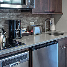 Grand Colorado on Peak 8 &mdash; Suite Residence Kitchenette