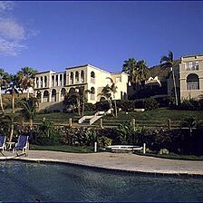 Divi Carina Bay Resort