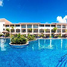 Sandos Playacar Beach Resort &mdash; Pool