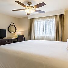 Carlsbad Seapointe Resort — Sample Bedroom