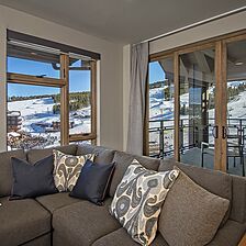 Grand Colorado on Peak 8 — Residence Living Area