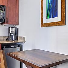 Lagoon Tower by Hilton Grand Vacations — Sample Kitchenette