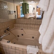 Inns of Waterville Valley — Sample Bathroom