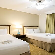 Grand Pacific Palisades Resort — Second bedroom in two bedroom condo: 1 full, 1 twin