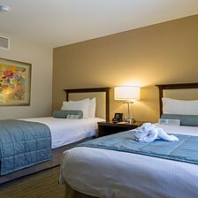 Grand Pacific Palisades Resort — Third bedroom in three-bedroom condos: two full beds