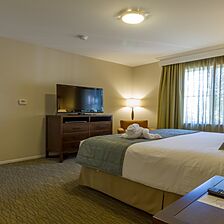 Grand Pacific Palisades Resort — Sample Bedroom